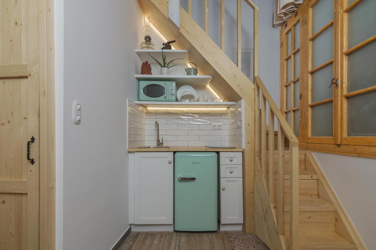 Vintage Loft Α In Monastiraki Lägenhet Aten Exteriör bild